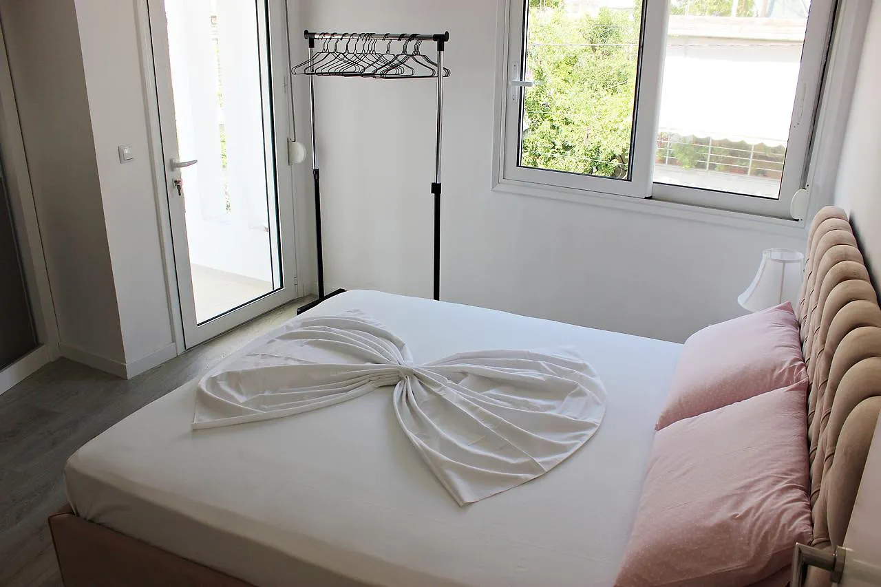 Erin Luxury Home Sarandë