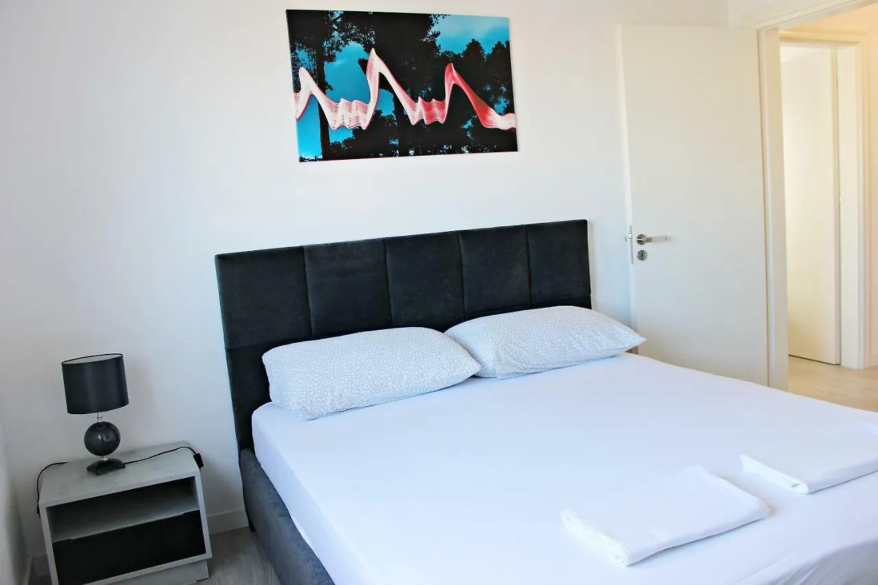 Erin Luxury Home Sarandë 0*,  알바니아